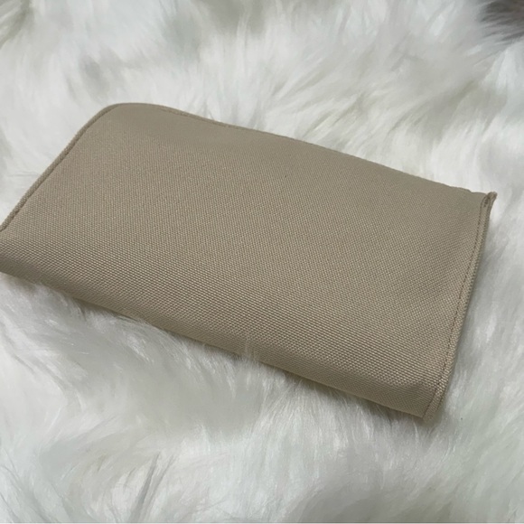 Dior Beauty mini bag - Picture 13 of 15